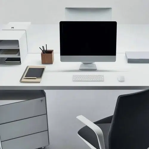 Rimadesio-OfficeSpazio-Desk-Frosted-Glass-Divider