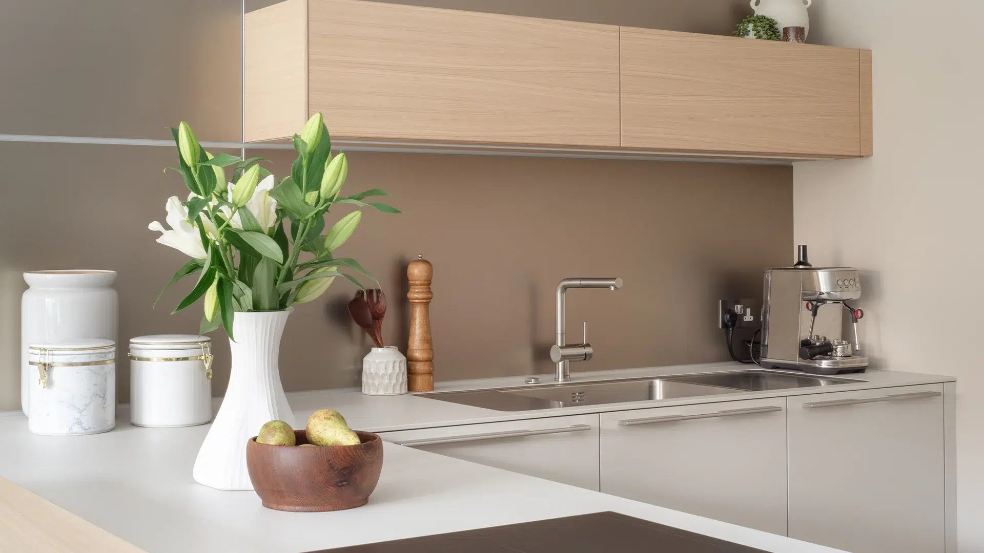 Sand Beige And Gravel Small Kitchen 3
