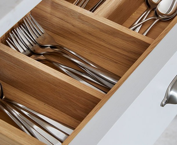 Craftsman's kitchen drawer with organiser