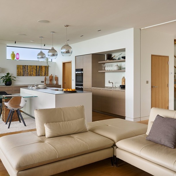 Coastal-view-and-open-plan-oak-kitchen-with-living-area
