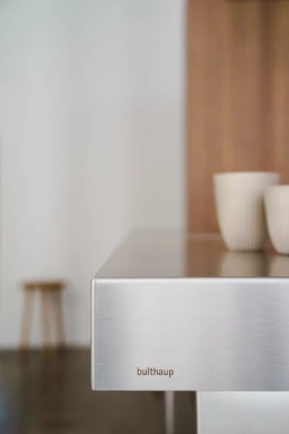 bulthaup b2 kitchen Workbench stainless steel edge detail