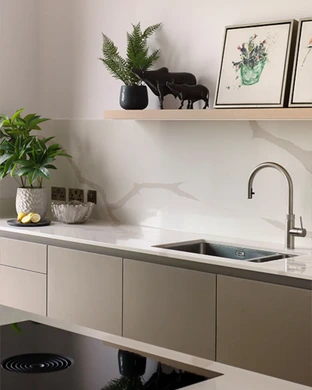 Characterful Open Plan Kitchen Worktop Carousel 2
