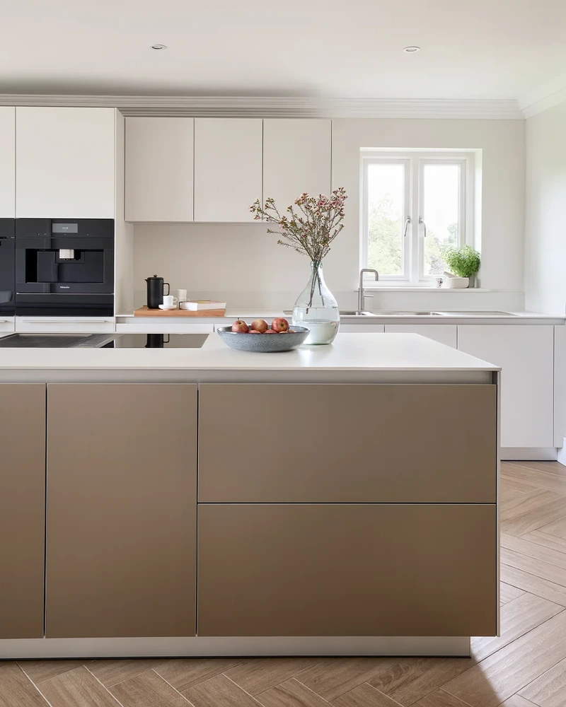 Luxury Kitchen In Sand Beige Gold 10